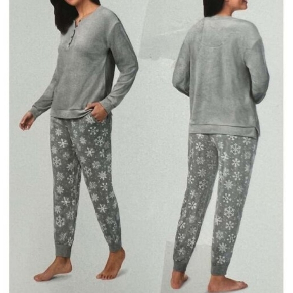 Nautica 2 Piece PJ Set Women's Large Gray White Print Fleece Loungewear Set NWT - Picture 2 of 9